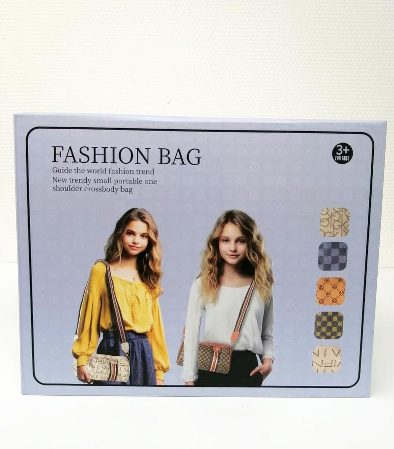 Модные сумки с косметикой случайный цвет 23х4х28 Модные сумки с косметикой случайный цвет 23х4х28