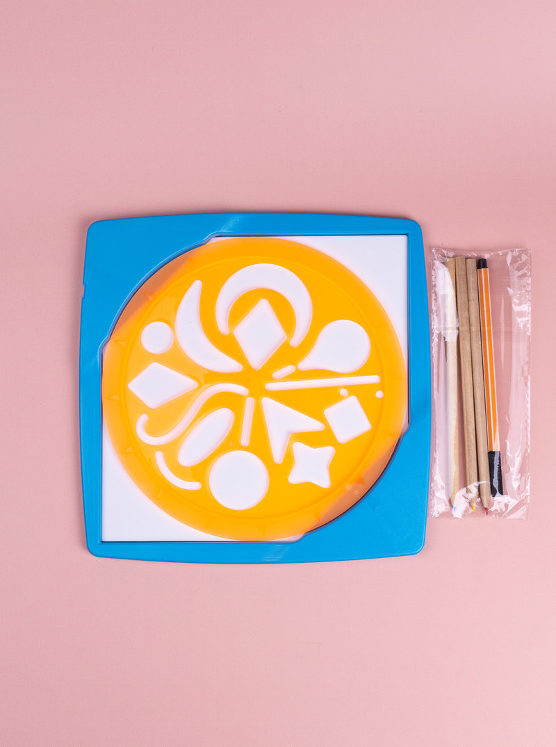 Набор для рисования "Магический трафарет" Геометрия в кор. 26.5х5х26.5см Набор для рисования "Магический трафарет" Геометрия в кор. 26.5х5х26.5см