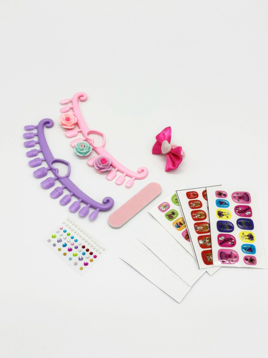 Маникюрный набор "Nail ART-2" лак + наклейки в кор. 21х3.5х21 см Маникюрный набор "Nail ART-2" лак + наклейки в кор. 21х3.5х21 см