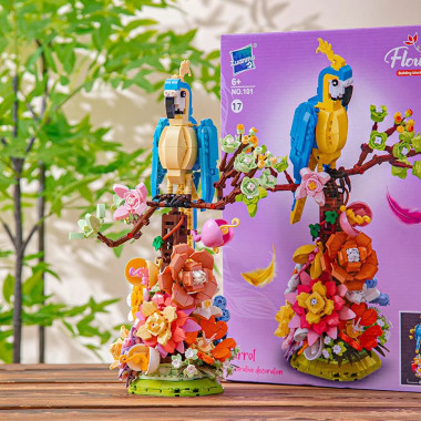Конструктор Zuanma 101-17 Попугай в цветах 1162дет. 41x5.5x29