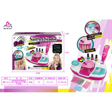 Детский маникюрный набор &quot;Арт студия&quot; с сушилкой + лак в кор. 45х31х7.2см