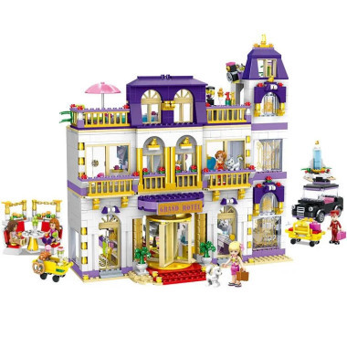 Конструктор Lepin 3040 Френдс Гранд-отель 1552 дет. 62x42x10 см