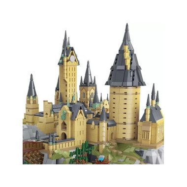 Конструктор Mork 032102 Гарри Поттер &quot;Школа чародейства и волшебства - Хогвартс&quot; 7580 дет.