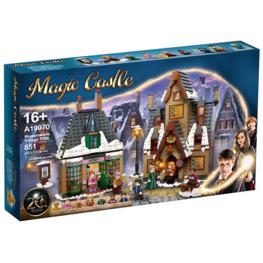 Конструктор Lepin A19070 Гарри Поттер "Визит в деревню Хогсмид" 851 дет. Конструктор Lepin A19070 Гарри Поттер "Визит в деревню Хогсмид" 851 дет.