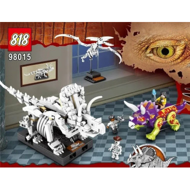 Конструктор 818 98015 Динозавры &quot;Выставка динозавров&quot; 580 дет.