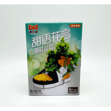 Конструктор д/б 88042 &quot;Цветы в кроссовках&quot; 4 вида 8 шт. в упаковке 23х26х16