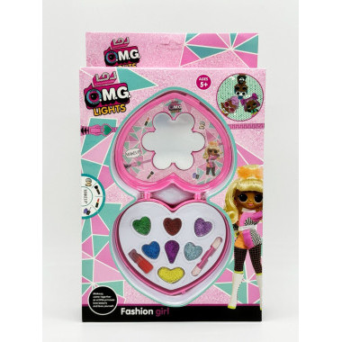 Набор косметики OMG &quot;Сердечко&quot; в коробке 31х22х5 см