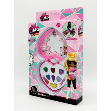 Набор косметики OMG &quot;Сердечко&quot; в коробке 31х22х5 см