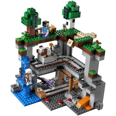 Конструктор 60106 Майнкрафт &quot;Первое приключение&quot; 554 дет. в кор. 28х41х7 см