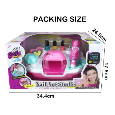 Детский маникюрный набор &quot;Арт студия&quot; с сушилкой + лак в кор. 45х31х7.2см