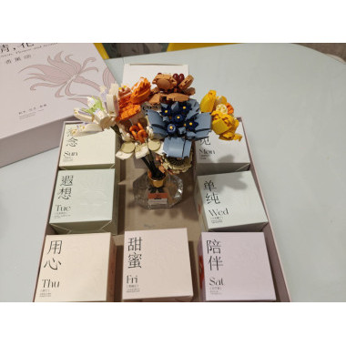 Конструктор Jaki JK20235 Цветы Букет с ароматизатором 35x7x35 см