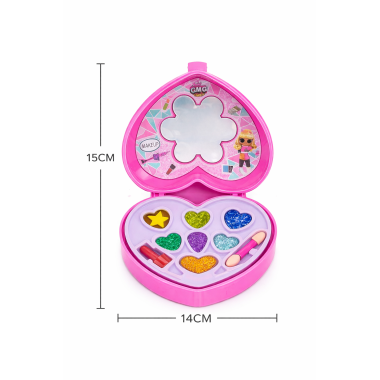 Компактный набор для макияжа в форме Сердца на картоне 33х21х5см