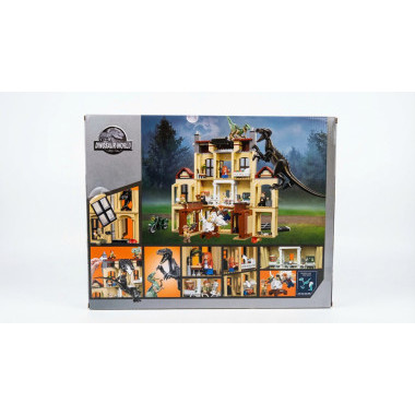 Конструктор BELA 10928 Dinosaur World "Нападение Индораптора в поместье Локвуд" 1046 дет. 50х40х9 см