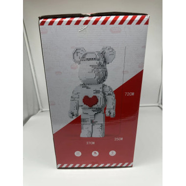 Конструктор 3D Bblock XJ-10968 Медведь Tiny Bear с потайным ящиком и подсветкой, 2586 дет., 30х45х25